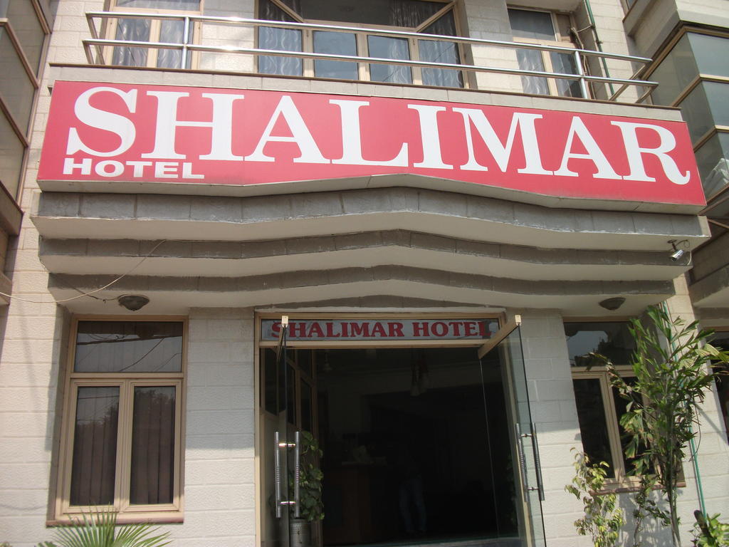 Shalimar Hotel Nova Deli Exterior foto